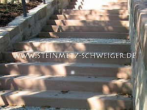 Parktreppe aus rotem Sandstein in Rothenstein